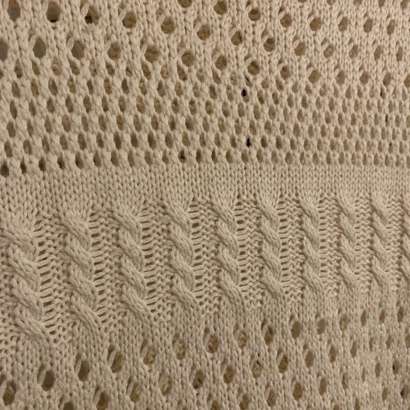 Off white knit sweater, from Forever 21 - Picture 2 of 2